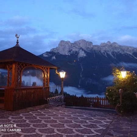 Hotel Millefiori Vigo di Fassa Esterno foto