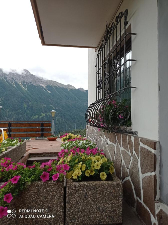 Hotel Millefiori Vigo di Fassa Esterno foto