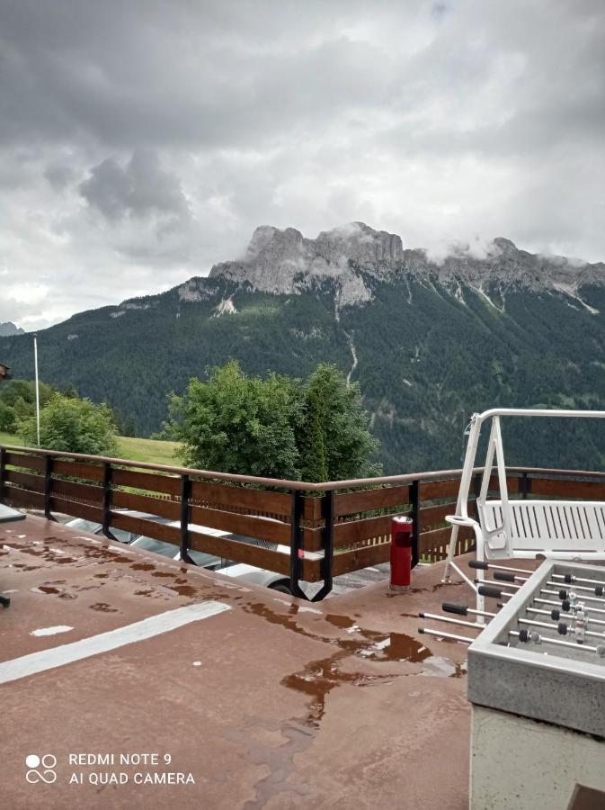 Hotel Millefiori Vigo di Fassa Esterno foto