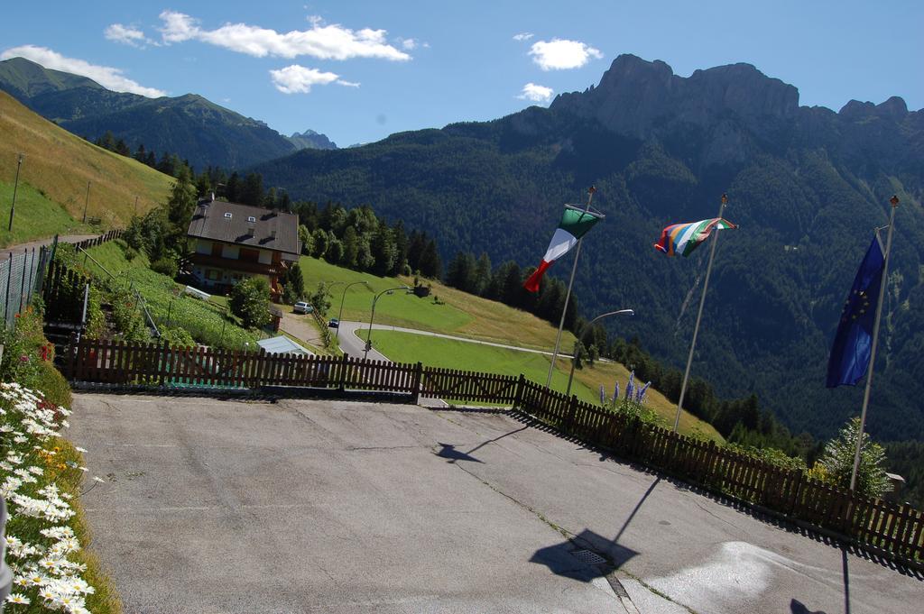 Hotel Millefiori Vigo di Fassa Esterno foto