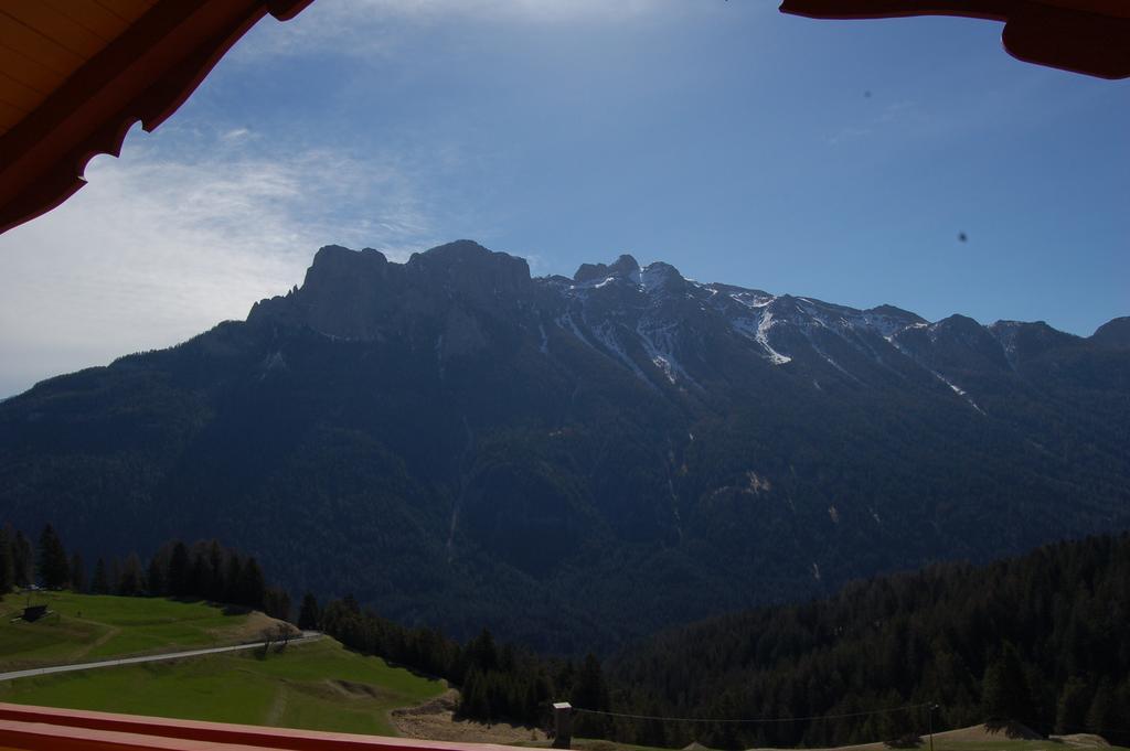 Hotel Millefiori Vigo di Fassa Camera foto